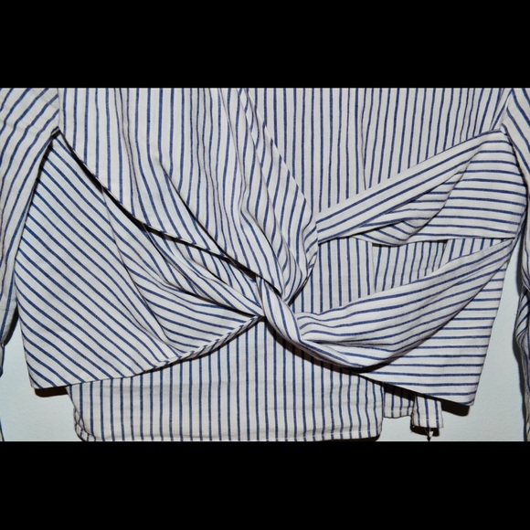 ZARA CROP - Picture 2 of 3